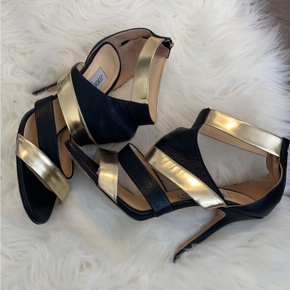 Jimmy choo ankle heels sandal, black& gold straps with zip at the back - Picture 3 of 3